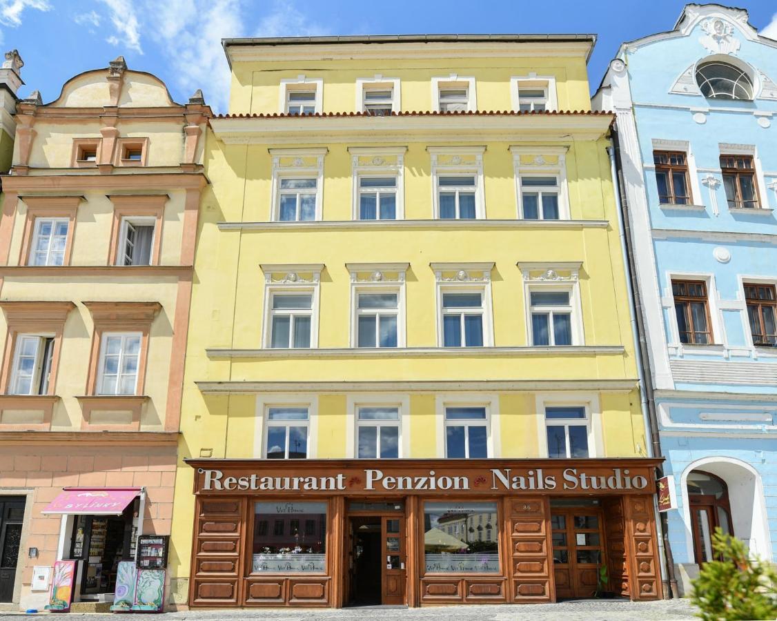 Apartmany Na Namesti 85 Jindřichŭv Hradec Dış mekan fotoğraf