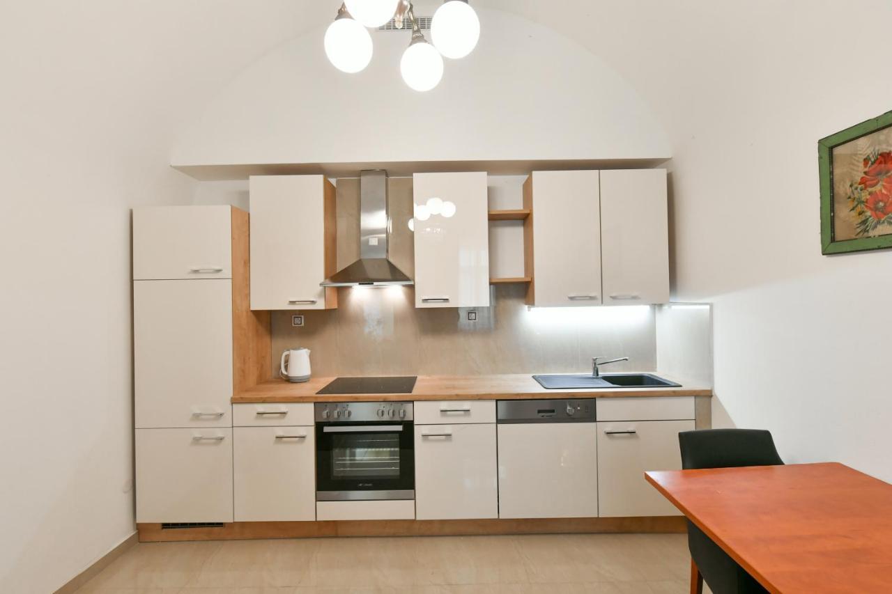 Apartmany Na Namesti 85 Jindřichŭv Hradec Dış mekan fotoğraf
