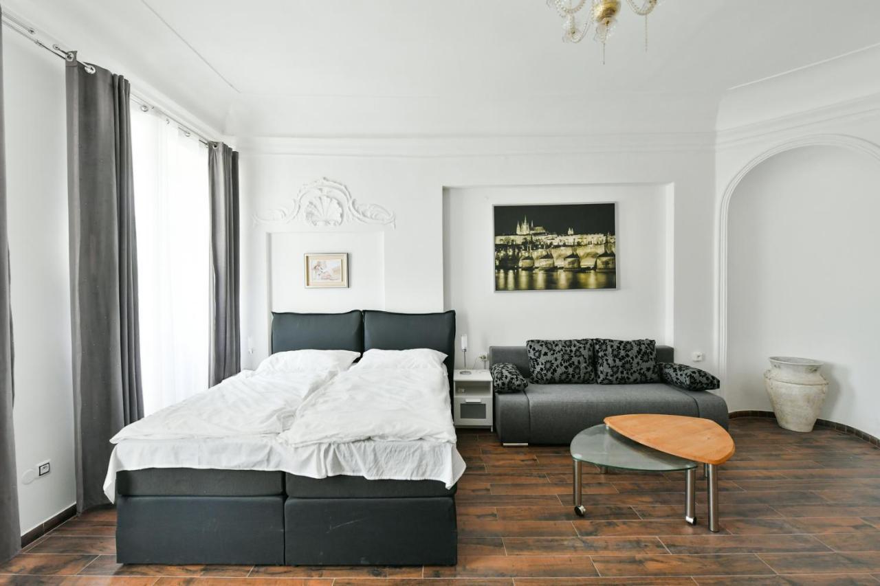 Apartmany Na Namesti 85 Jindřichŭv Hradec Dış mekan fotoğraf