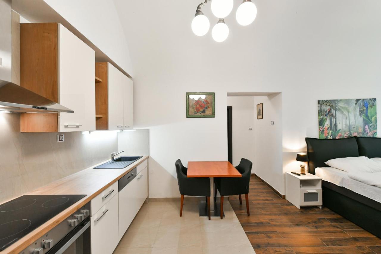 Apartmany Na Namesti 85 Jindřichŭv Hradec Dış mekan fotoğraf