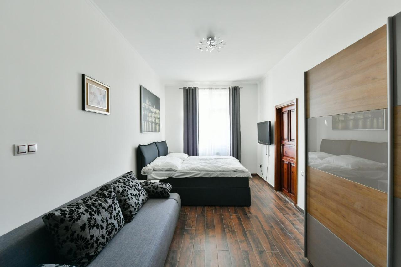Apartmany Na Namesti 85 Jindřichŭv Hradec Dış mekan fotoğraf